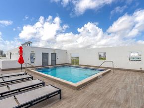 2740 SW 28th Ter 705, Miami FL 33133