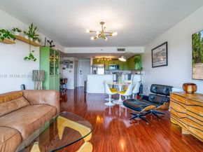 2740 SW 28th Ter 705, Miami FL 33133