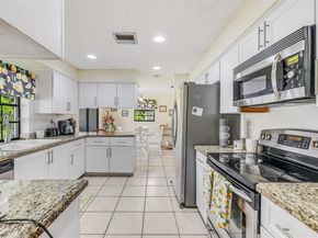 10963 NW 12th Mnr, Coral Springs FL 33071