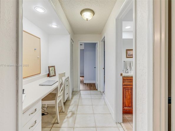 10963 NW 12th Mnr, Coral Springs FL 33071