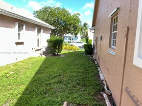 203 N Moccasin Trl N, Jupiter FL 33458