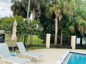 203 N Moccasin Trl N, Jupiter FL 33458