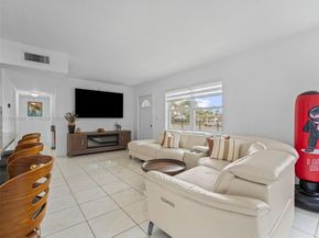 11401 SW 56th St, Miami FL 33165