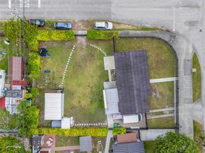 11401 SW 56th St, Miami FL 33165