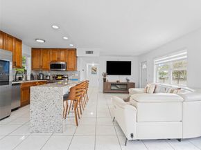 11401 SW 56th St, Miami FL 33165