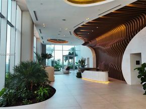 711 NE 23 2206, Miami FL 33137
