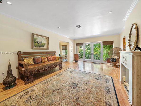 114 1st Rivo Alto Ter, Miami Beach FL 33139