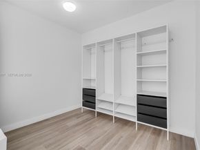 1769 Wa Kee Na Dr, Miami FL 33133