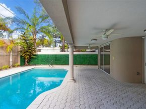 1769 Wa Kee Na Dr, Miami FL 33133