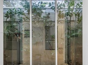 1769 Wa Kee Na Dr, Miami FL 33133