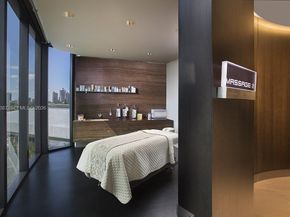 18555 Collins Ave 5201, Sunny Isles Beach FL 33160