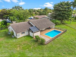 2940 NW 114th Way, Coral Springs FL 33065