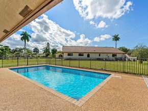 2940 NW 114th Way, Coral Springs FL 33065