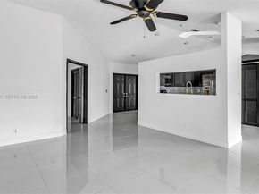 2940 NW 114th Way, Coral Springs FL 33065