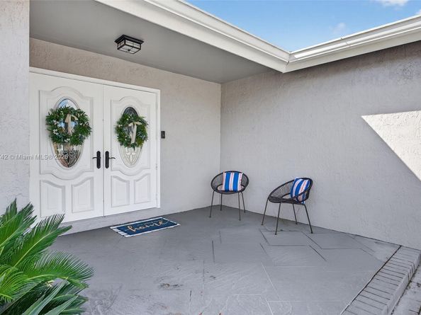 15326 SW 58th Ter, Miami FL 33193