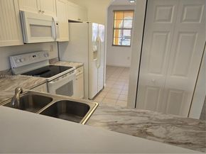 1575 NE 33rd Ave 1049, Homestead FL 33033