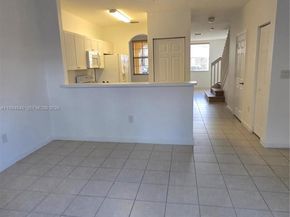 1575 NE 33rd Ave 1049, Homestead FL 33033