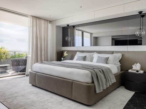 5875 Collins Ave 902, Miami Beach FL 33140