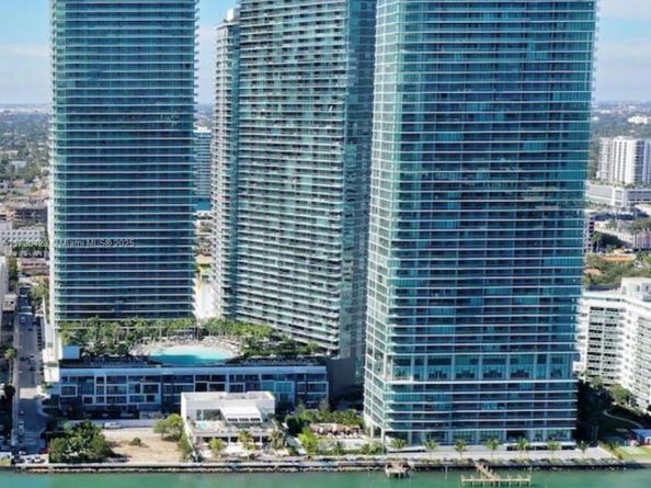 650 NE 32 street 1805, Miami FL 33137