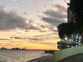 1925 Brickell Ave 1403, Miami FL 33129