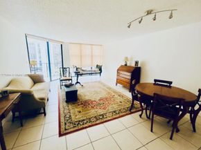 1925 Brickell Ave 1403, Miami FL 33129
