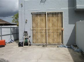 3900 W 8th Ln 16, Hialeah FL 33012