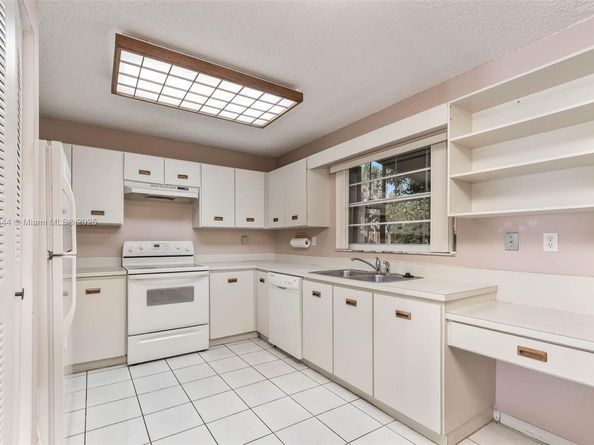15011 SW 112th Ter, Miami FL 33196