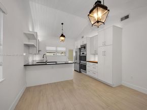 1100 El Rado St, Coral Gables FL 33134