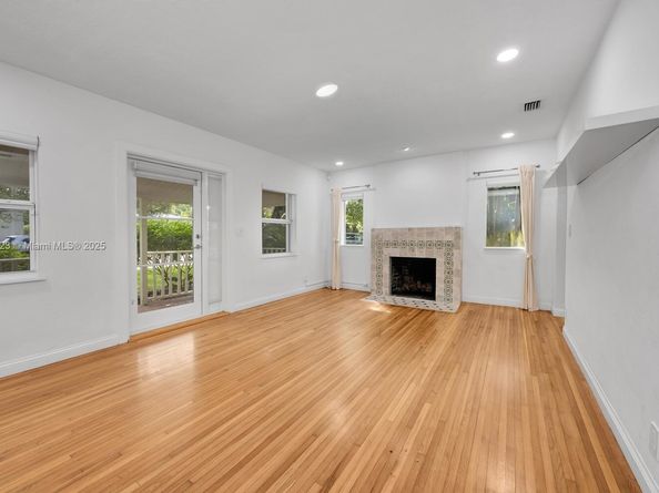 1100 El Rado St, Coral Gables FL 33134