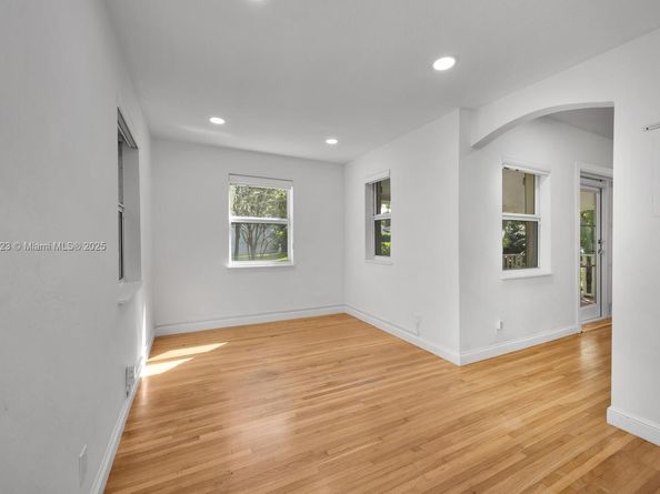 1100 El Rado St, Coral Gables FL 33134