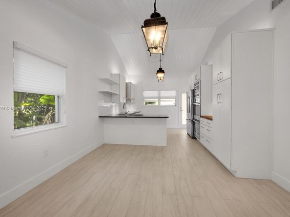 1100 El Rado St, Coral Gables FL 33134