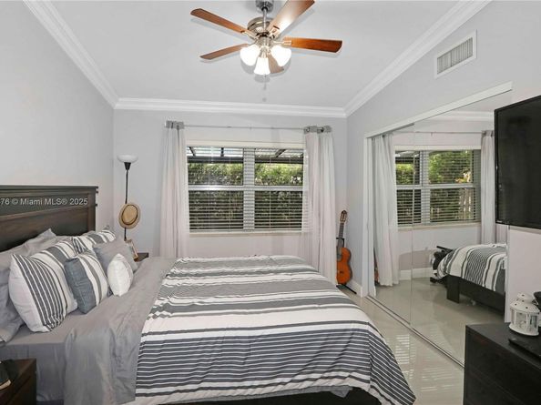 1441 Grant St, Hollywood FL 33020