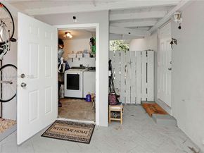 1441 Grant St, Hollywood FL 33020