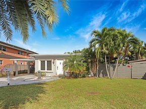 1441 Grant St, Hollywood FL 33020