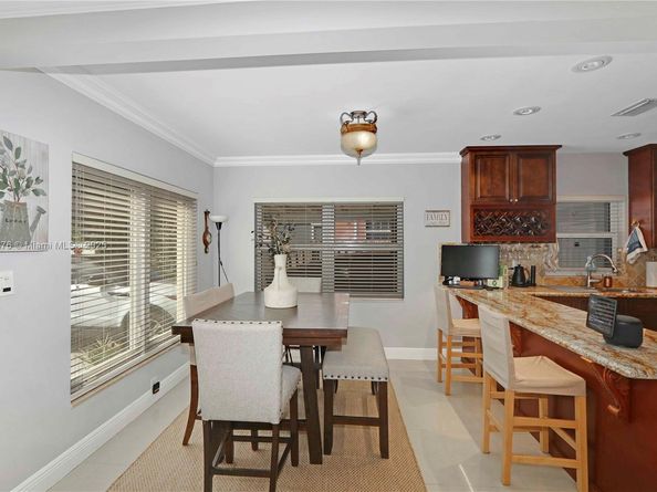 1441 Grant St, Hollywood FL 33020