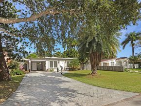 1441 Grant St, Hollywood FL 33020