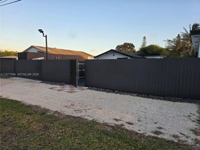 345 NW 5th Ave, Florida City FL 33034