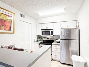 540 S Park Rd 149, Hollywood FL 33021