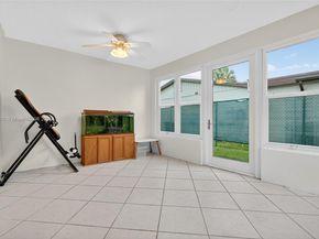 10463 SW 124th Pl, Miami FL 33186