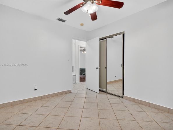 10463 SW 124th Pl, Miami FL 33186