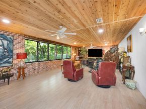 887 NE 145th St, North Miami FL 33161