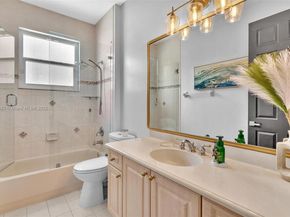 1811 SW 162nd Ave, Miramar FL 33027