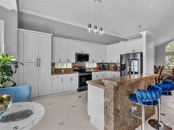 1811 SW 162nd Ave, Miramar FL 33027