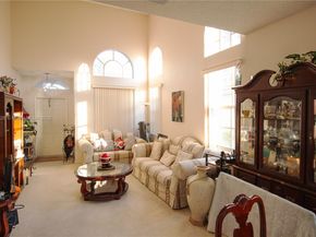 1562 NW 157th Ave, Pembroke Pines FL 33028