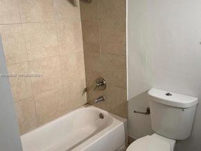 20850 San Simeon Way 1075, Miami FL 33179