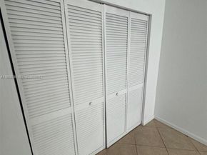 20850 San Simeon Way 1075, Miami FL 33179