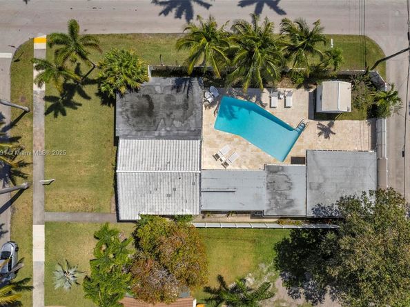 1600 Mayo St, Hollywood FL 33020