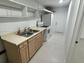 13320 SW 99th St, Miami FL 33186