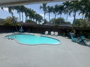 13320 SW 99th St, Miami FL 33186