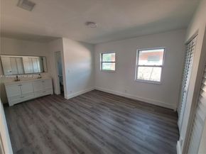 15140 NW 18th Ave, Miami Gardens FL 33054